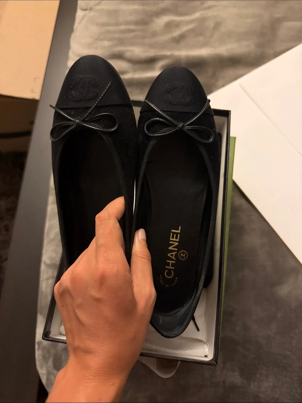 CHANEL Black Bow Cap-Toe Ballerina Flats
